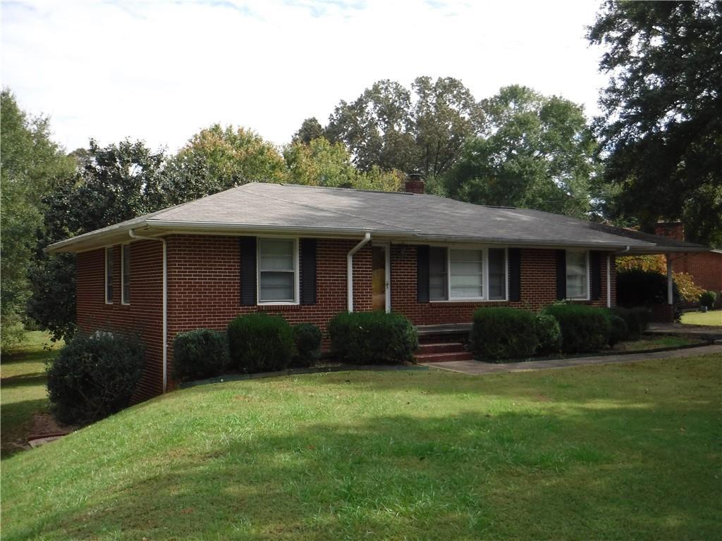 420 Brock St, Central, SC 29630 House for Rent in Central, SC