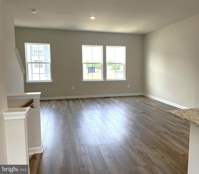 Building Photo - 97 Cooperage Rd