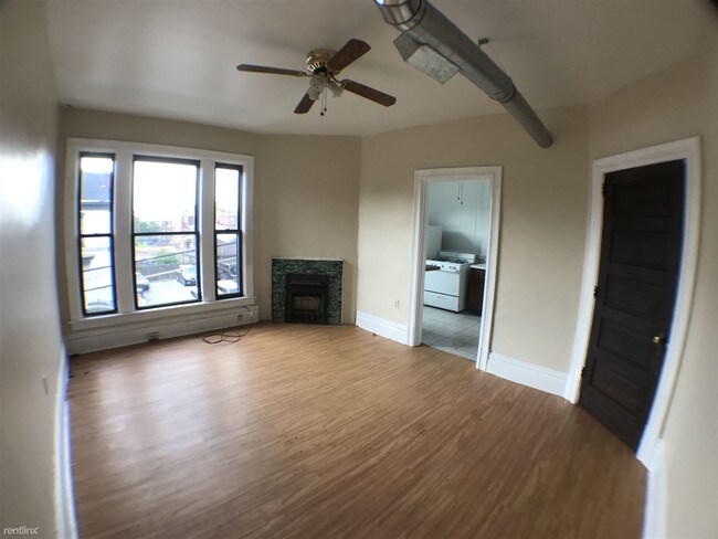 Foto del edificio - 4901 Friendship Ave