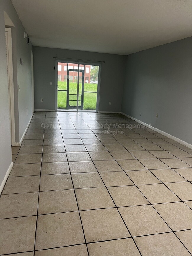 Building Photo - 117 Cory Ln