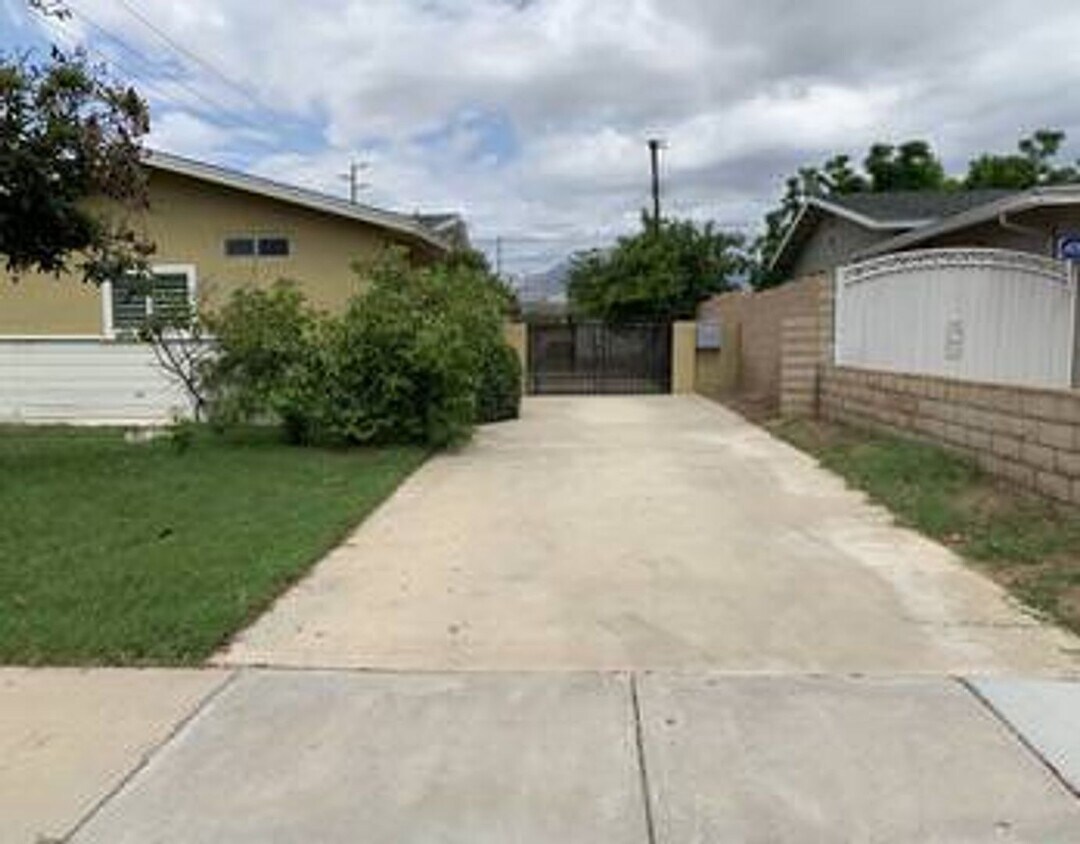 Foto principal - 1403 Stillman Ave