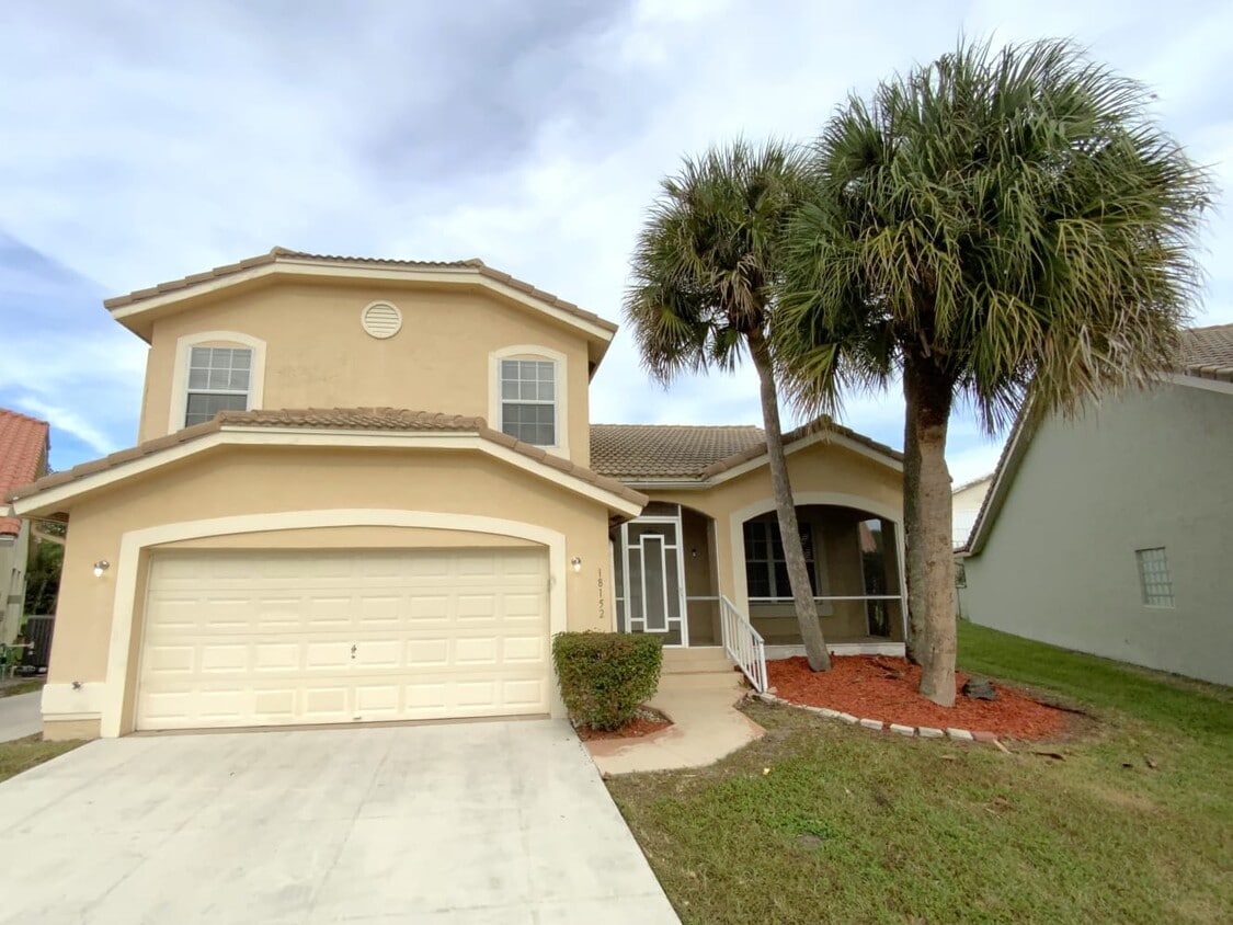 Primary Photo - 18152 Blue Lake Way