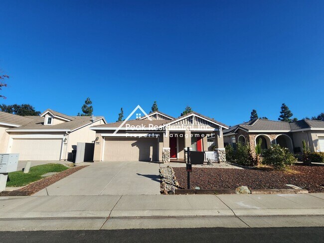 Building Photo - Wonderful 3bd/2ba Elk Grove Home with 2 Ca...