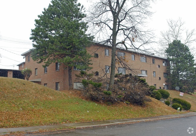 Building Photo - Plateau Terrace II