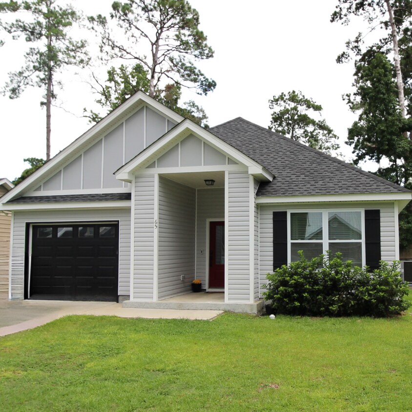 Primary Photo - Spooky Good Rental Coming Soon in Crawford...