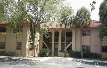 Building Photo - 11575 Royal Palm Blvd