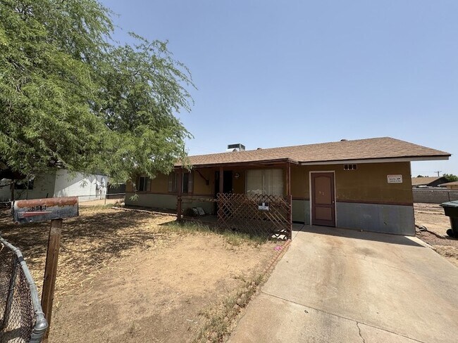 Foto del edificio - 6316 W Catalina Dr