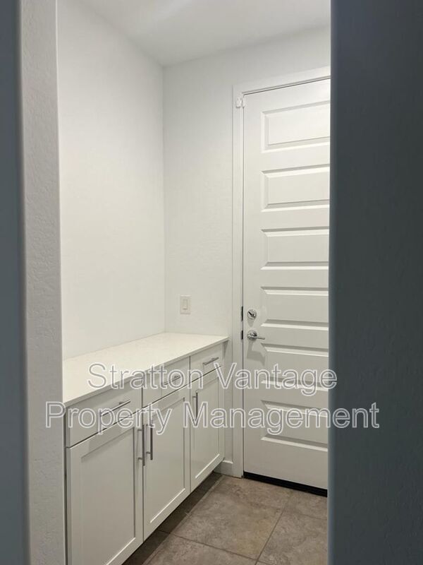 Foto del edificio - 19257 W Coolidge St