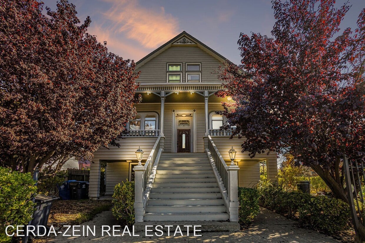 5 br, 2 bath House 1702 Paru St. A LU House Rental in Alameda, CA