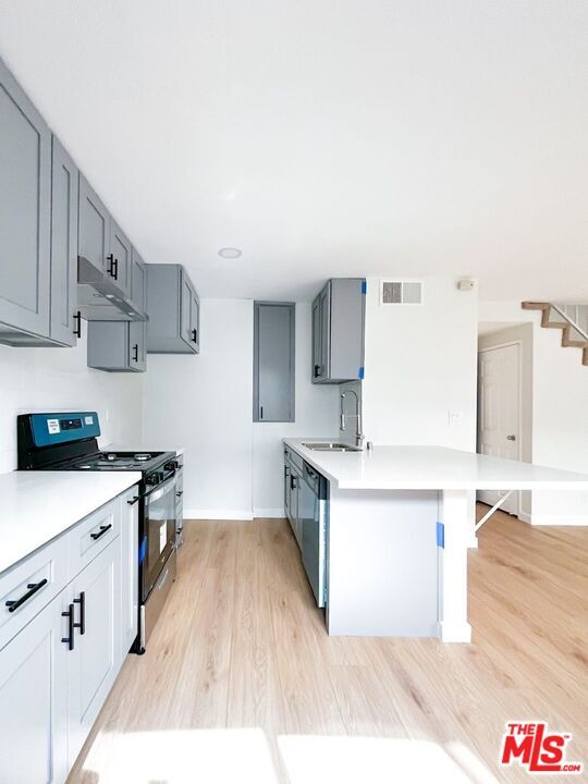 Building Photo - 22423 Del Valle St