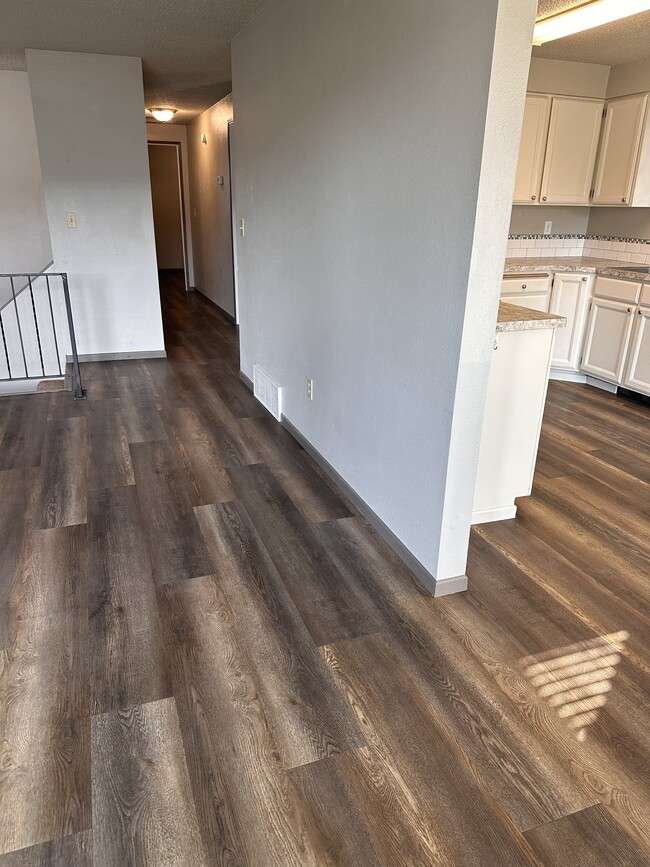 Building Photo - 14907 E 2nd Ave