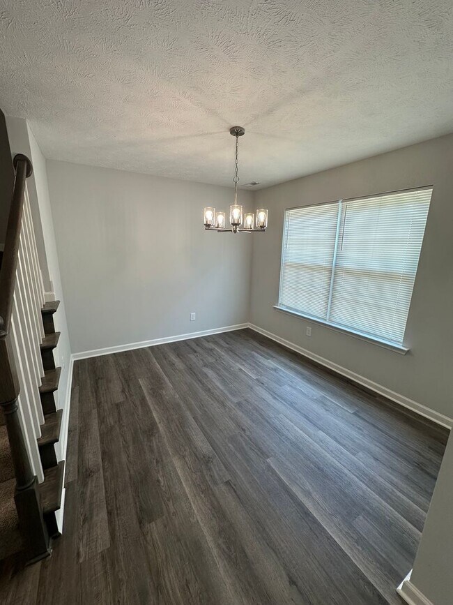 Building Photo - Beautiful NEW BUILD Home in Manchester!