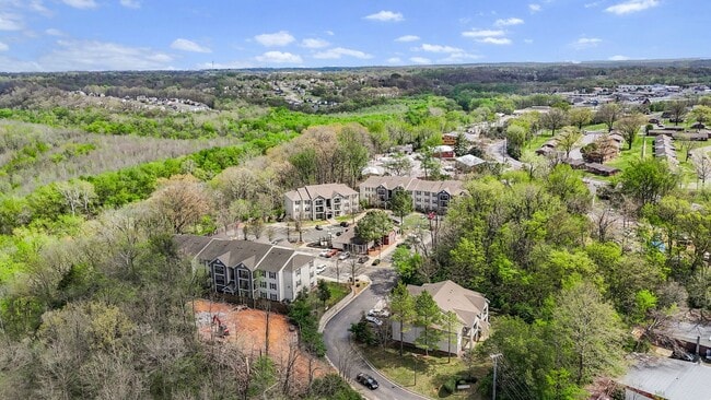 Building Photo - Clarksville Heights
