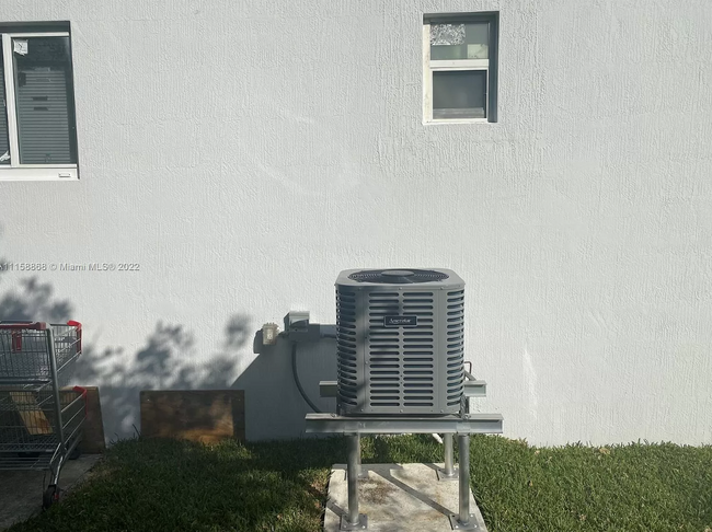 Foto del edificio - 2710 NW 14th Ave