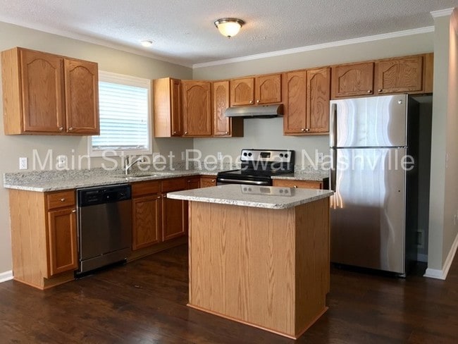 Building Photo - 1104 Brittany Park Ln