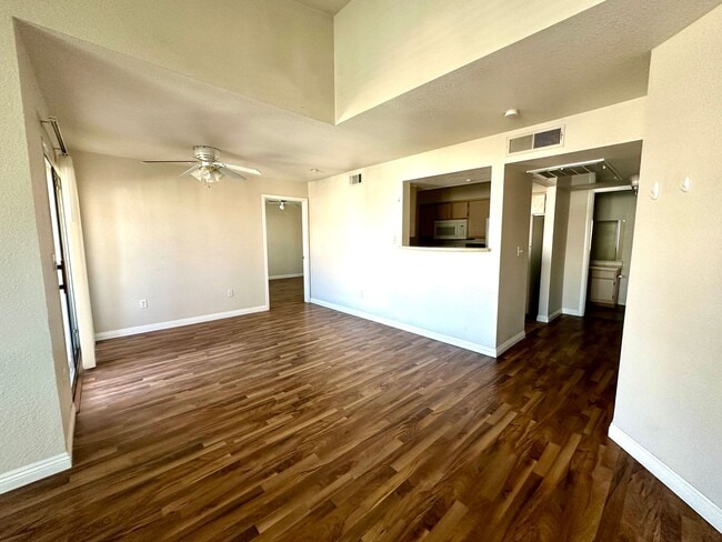 Foto del edificio - 8101 W Flamingo Rd