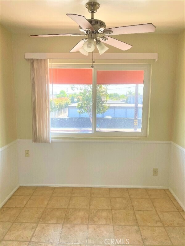 Foto del edificio - 2115 Placentia Ave