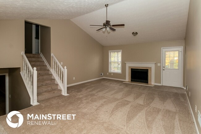 Building Photo - 127 Kingswood Dr