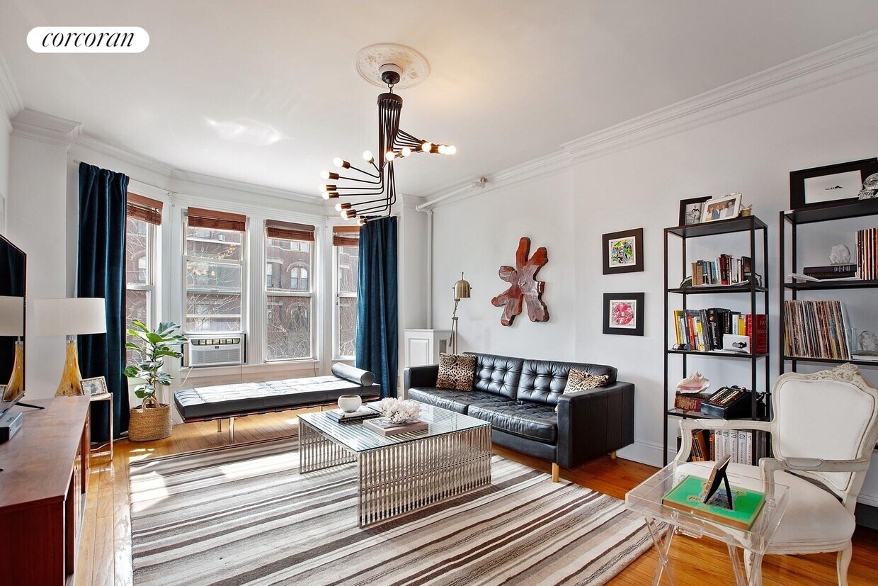 Primary Photo - 149 Milton St