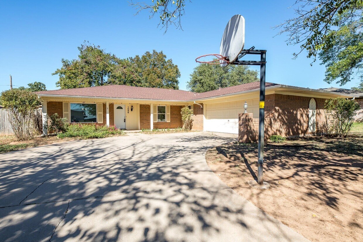 Foto principal - 1046 Jan Lee Dr