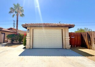 Building Photo - 33387 Shifting Sands Trail