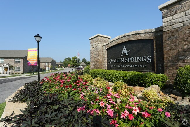 Foto del edificio - Avalon Springs Apartments