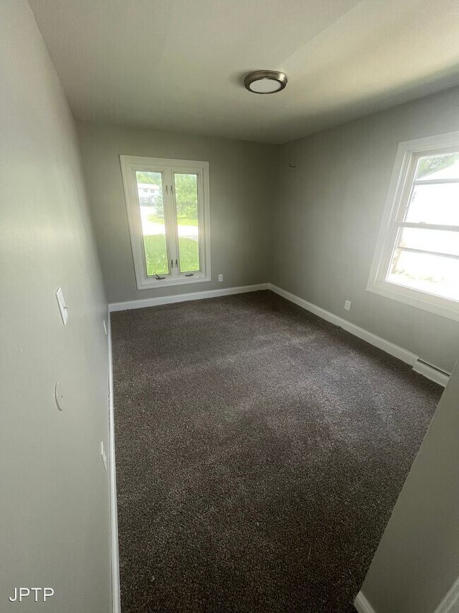 Foto del edificio - 2 br, 1 bath House - 2501 Cypress Drive