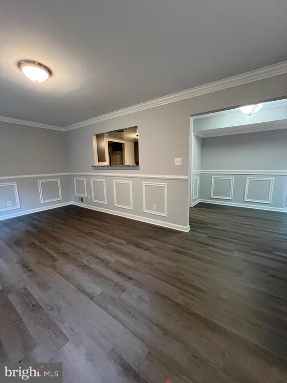 Building Photo - 9880 Hagel Cir