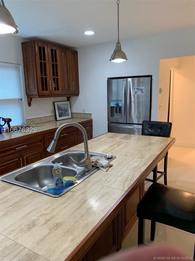 Foto del edificio - 3285 SW 44th St