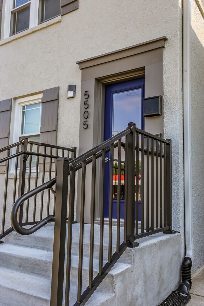 Foto del edificio - 5505 NW Radial Hwy
