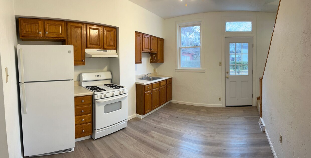 Foto principal - 1 Bedroom House Millvale