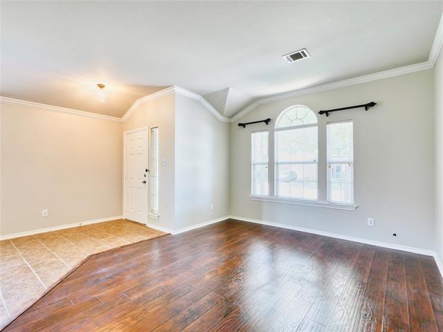 Building Photo - 6925 Red Bluff Dr