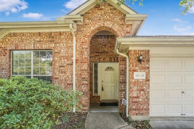 Foto del edificio - 18134 Stone Trail Manor Dr