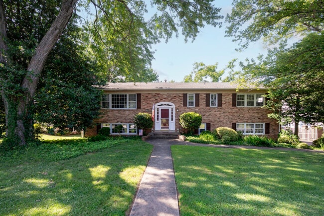 Photo - 8110 Birnam Wood Dr House
