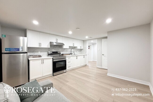 Photo du bâtiment - Private 1-Bedroom Basement Unit in Scarborough – 550 Sq Ft
