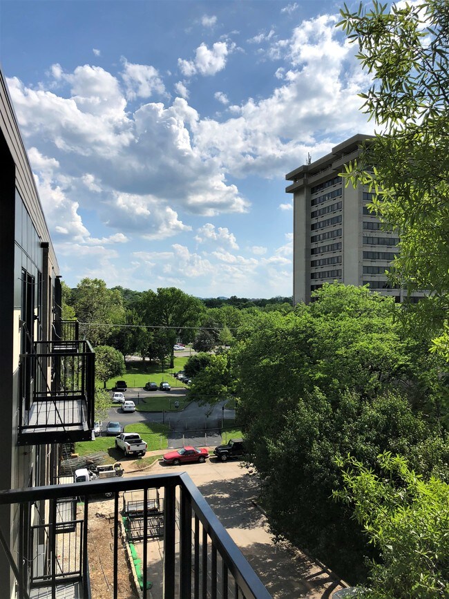 Belcourt Park Apartments Nashville, TN