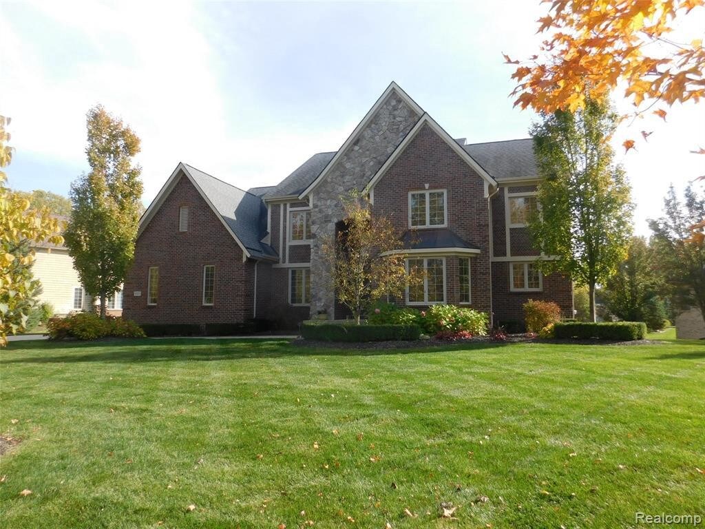 Primary Photo - 8532 Chatham Dr