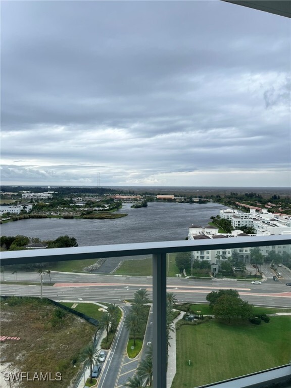 Foto del edificio - 2000 Metropica Wy