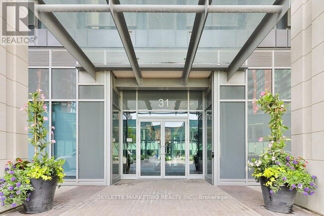 Building Photo - 31 Tippett Rd