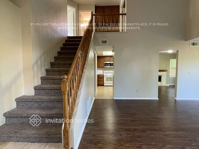 Foto del edificio - 8451 Buford Ct