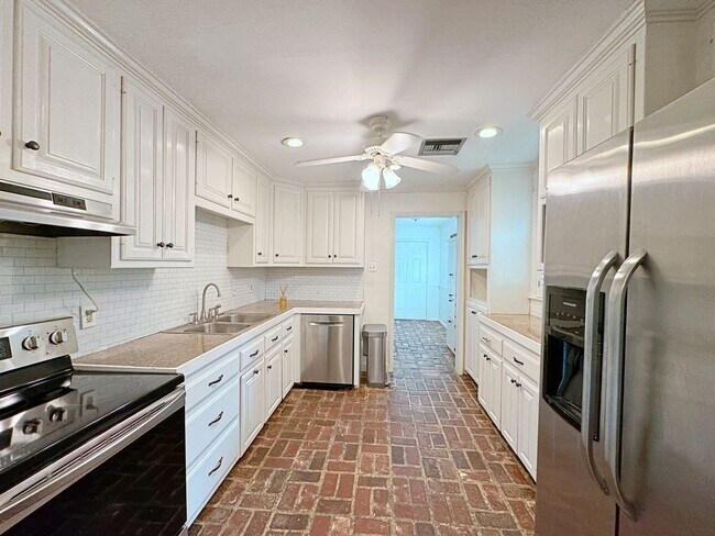 Foto del edificio - 3 Bedroom House in Southdowns