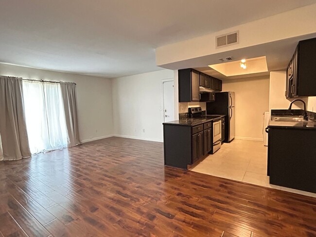 Photo - 2 Bed | 2 Bath Condo in Gated Phoenix Community