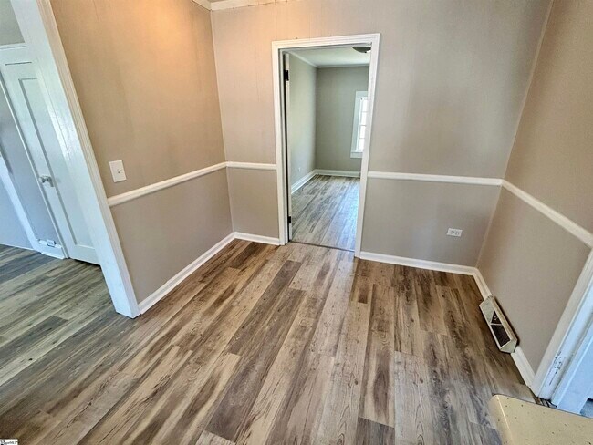 Foto del edificio - 13 Allen St