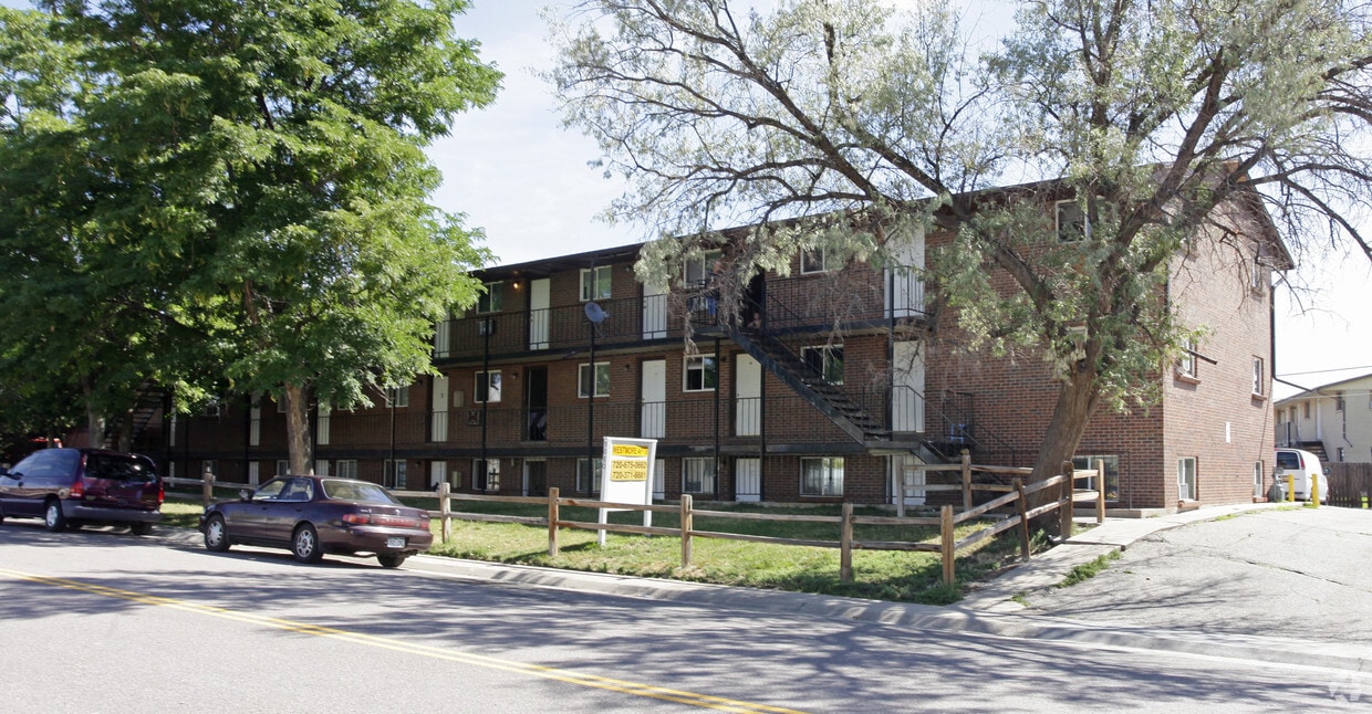 Foto principal - Westmore Apartments
