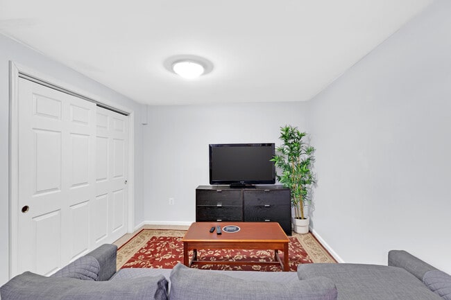 Building Photo - 7109 Layton Dr