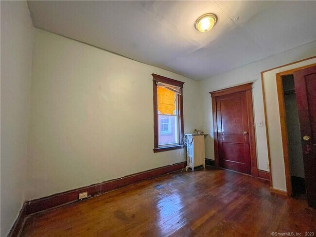 Foto del edificio - 10 Fairfield Ave