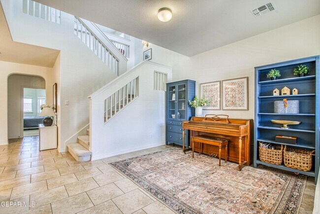 Foto del edificio - 7751 Enchanted Path Dr