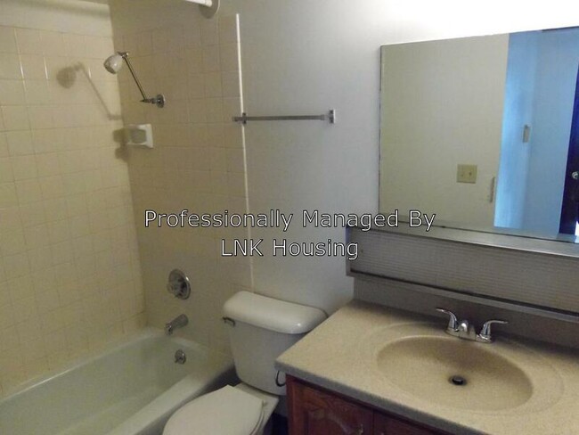 Foto del edificio - 1212 D St