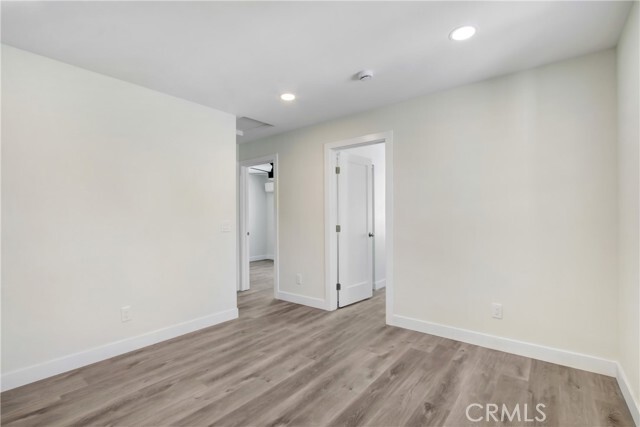 Foto del edificio - 554 N 6th Ave