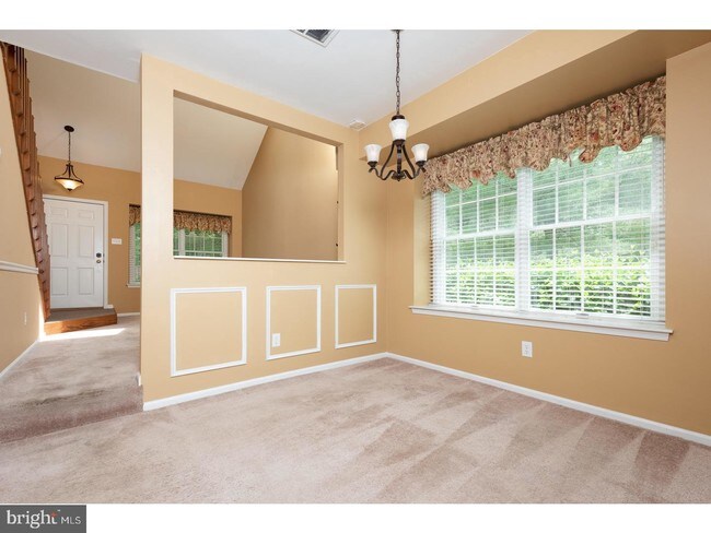 Foto del edificio - 12 Oak Leaf Ln